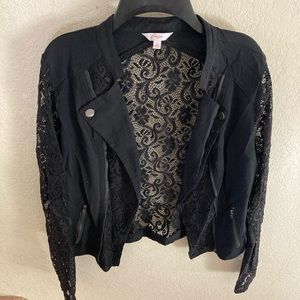 Black Lace Jacket | Candie’s